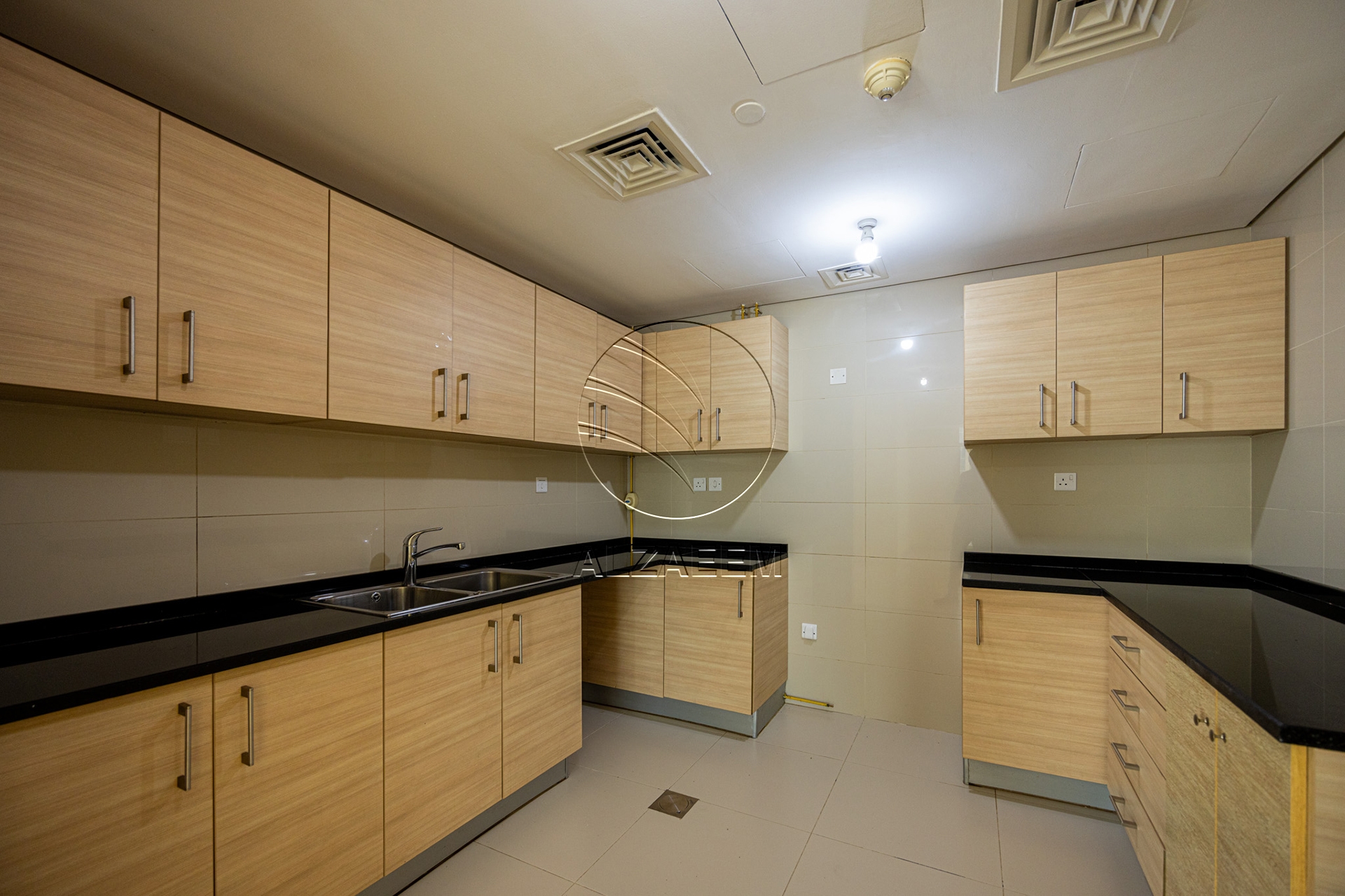2BR+Storage Room | Higher Floor | Sea View