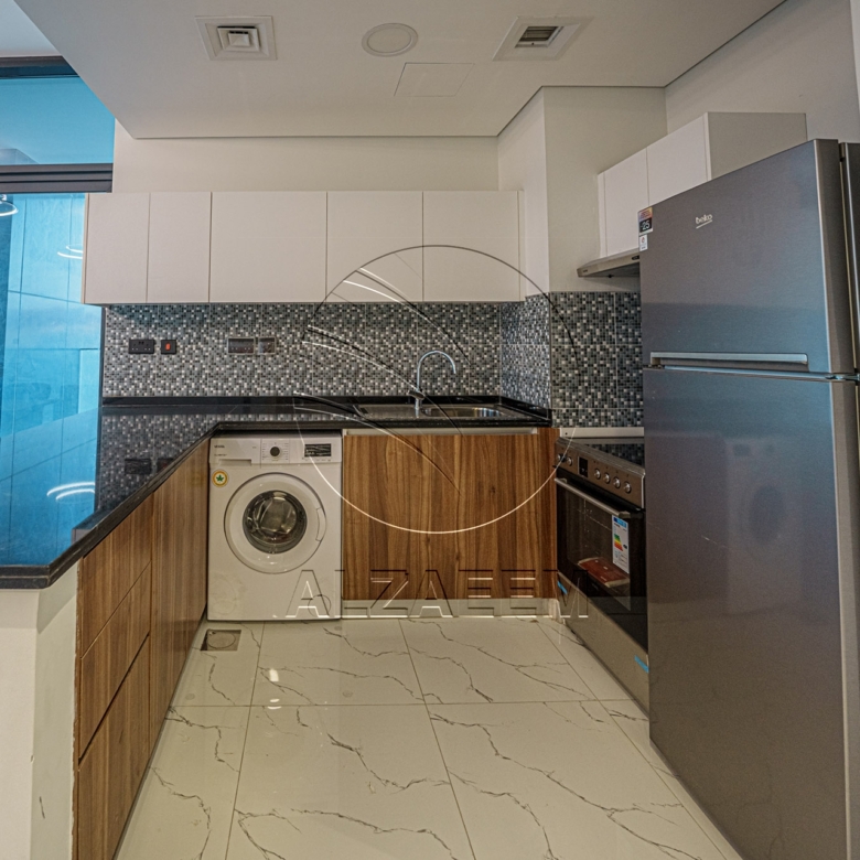 FURNISHED! Overlooking the Pool | Up to 2 Payments
