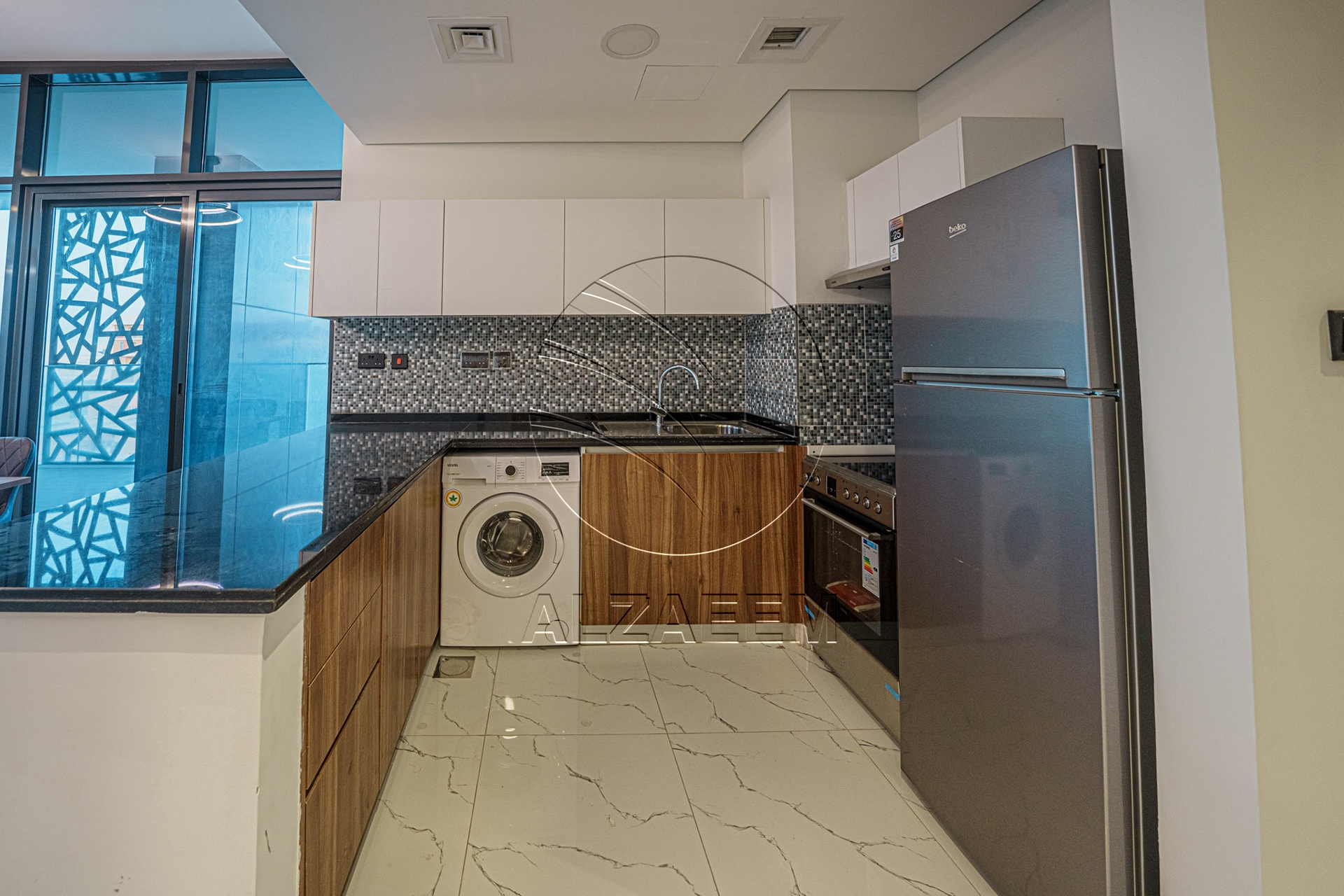 FURNISHED! Overlooking the Pool | Up to 2 Payments
