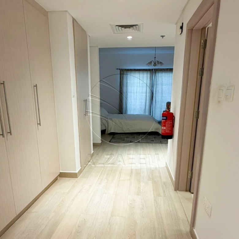 High Level + Furnished Unit with Canal Views