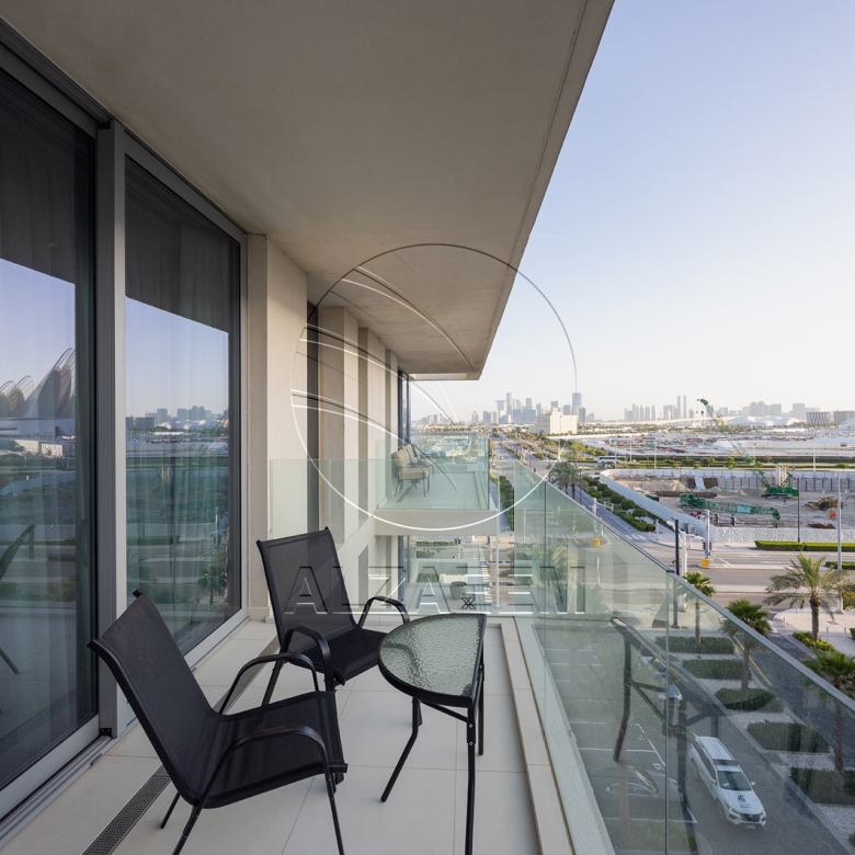 Fully Furnished | Stunning Sea View |2BR+M+Storage