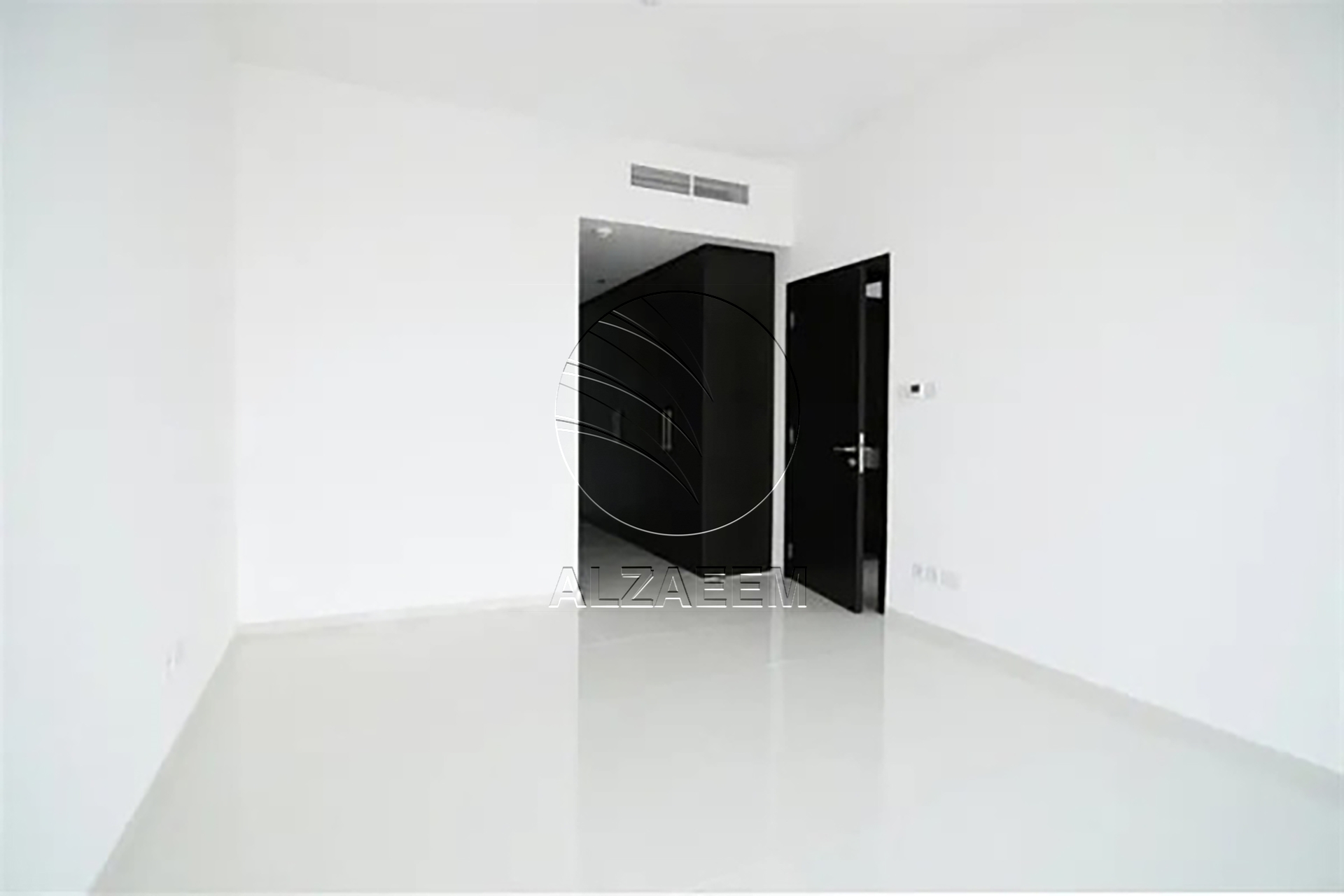 Vacant! Road View | Higher Floor
