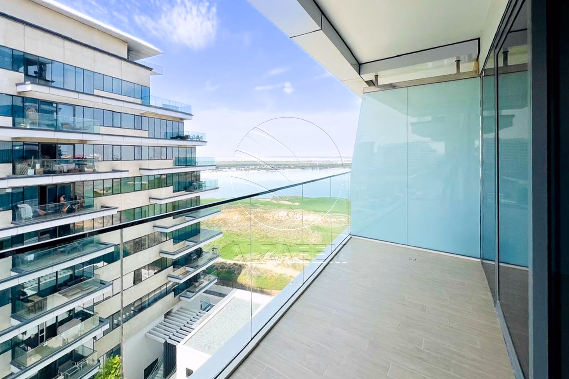 VACANT | High Floor | Partial Sea and Golf view