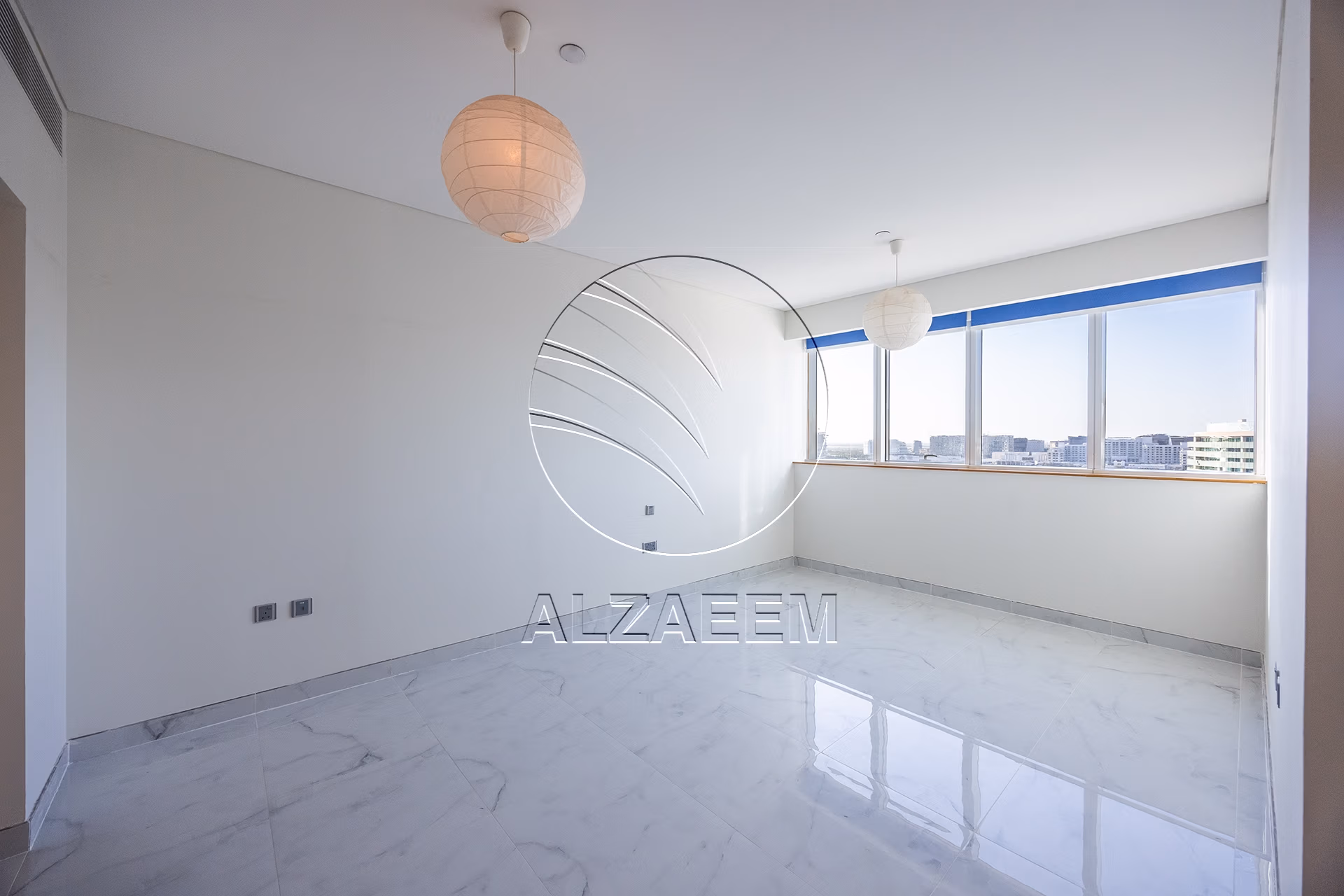 Vacant | Fully renovated unit | Sea View