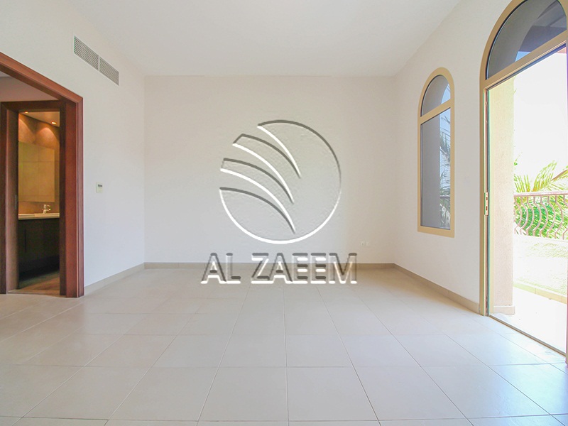 Single Row | 4BR Villa | Pool and Garden