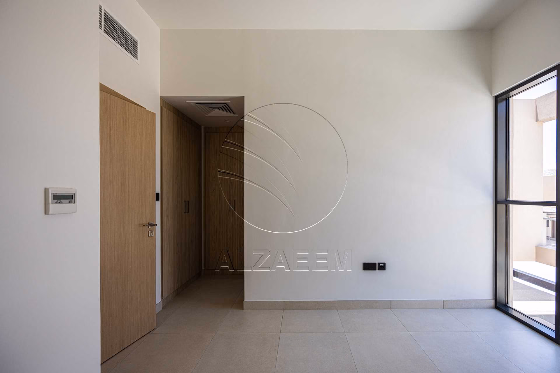 √HOT! Single Row Biggest Layout | Prime Location√