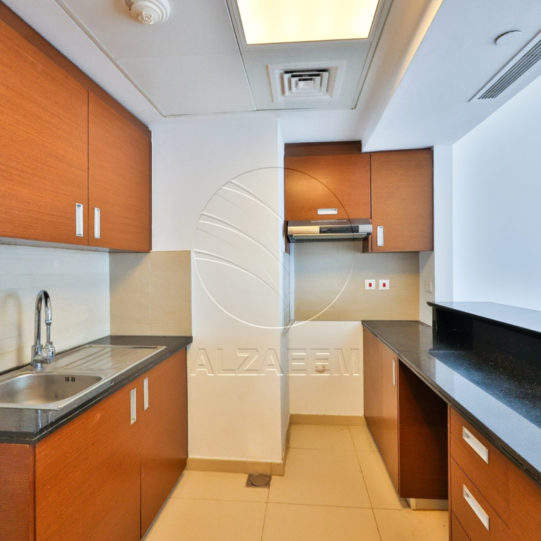 Sea View | High Floor | VACANT | Up to 4 Payments