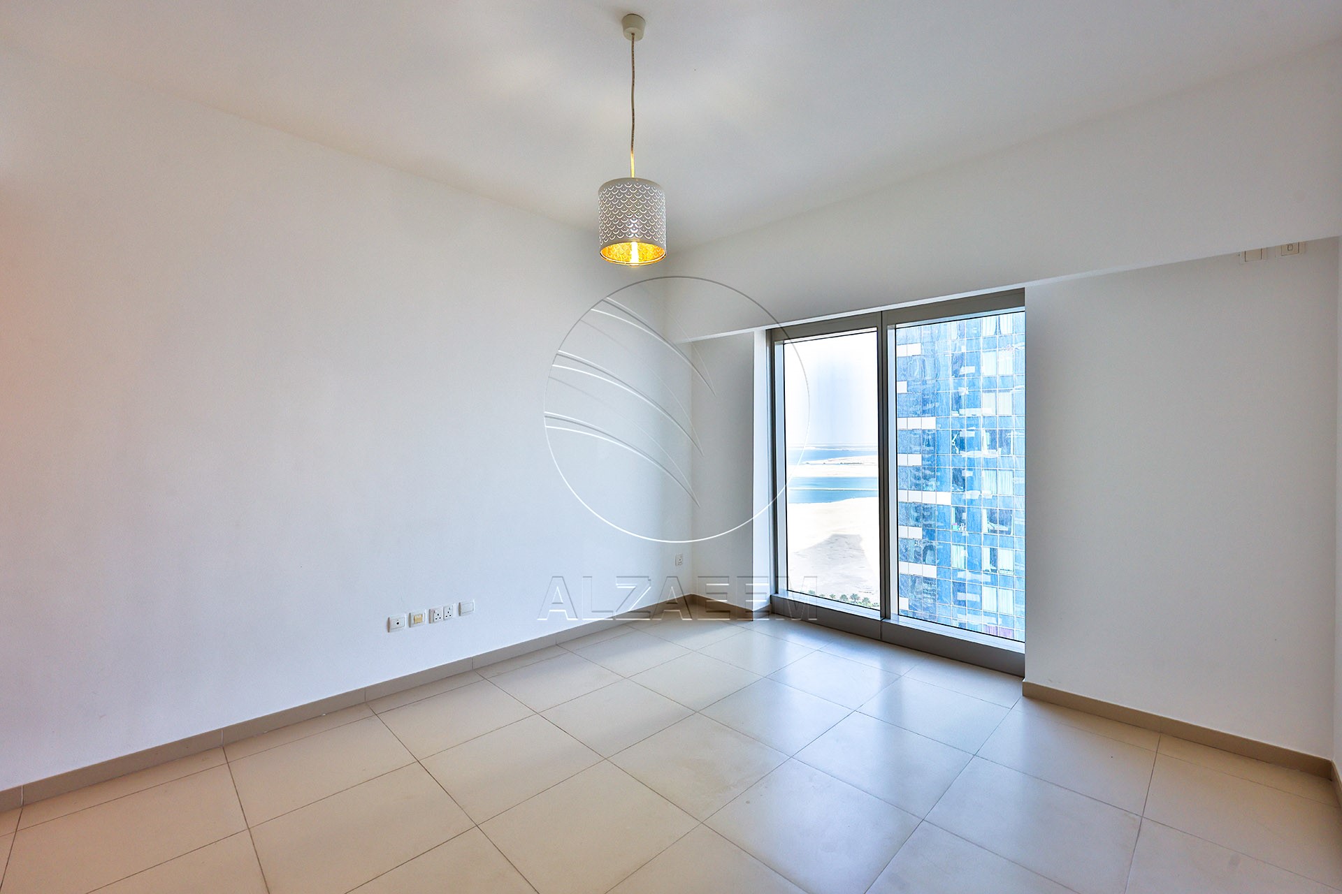 Sea View | High Floor | VACANT | Up to 4 Payments
