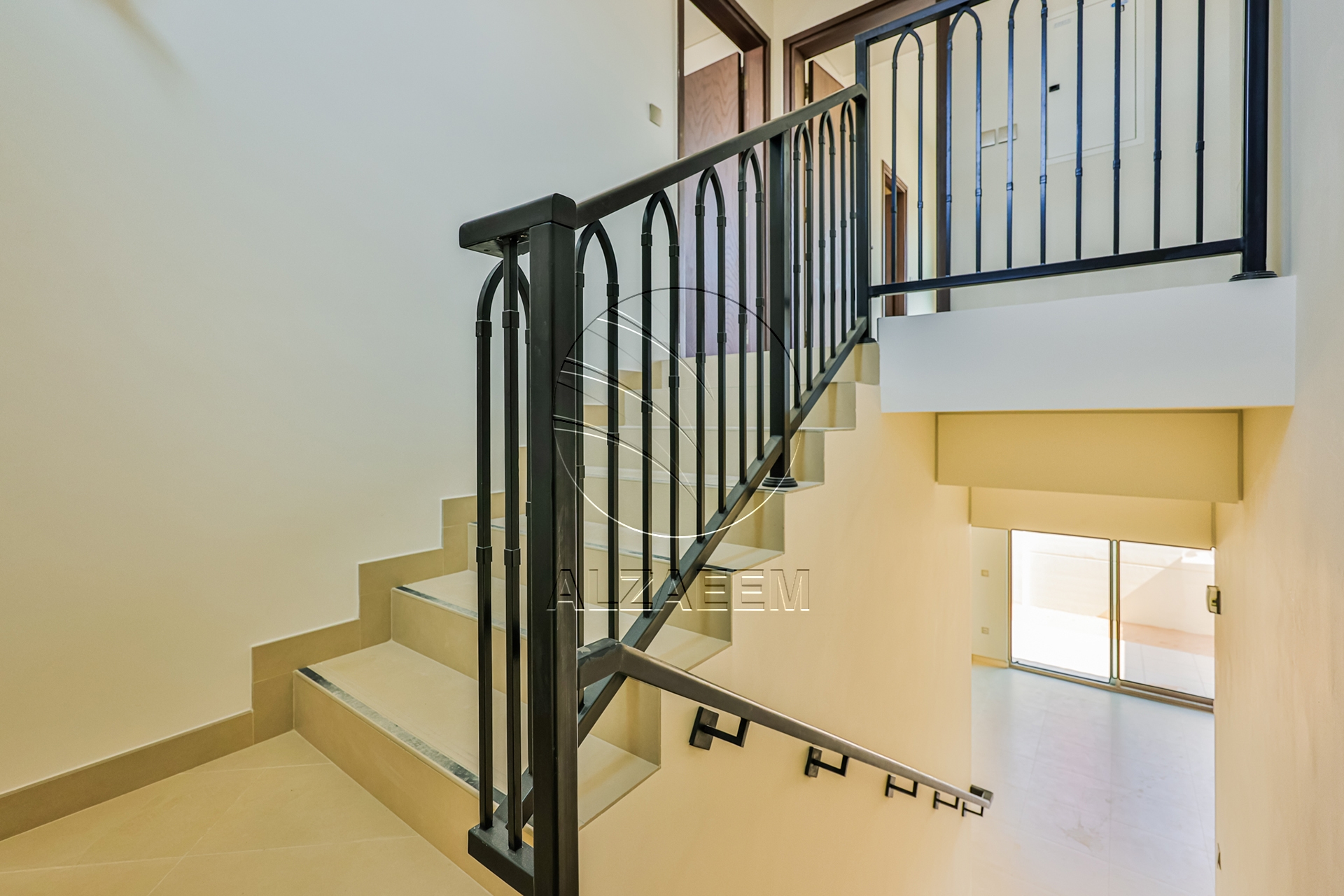 √ Single Row | Premium Location | TOLEDO √