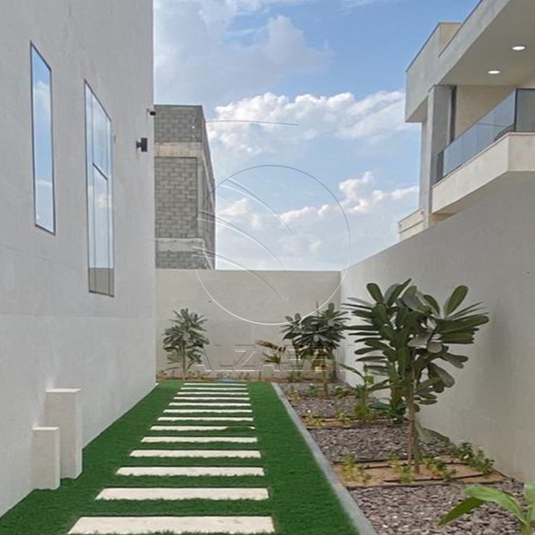 √ Landscaped Area | 6 Masters | Modern Finishing √