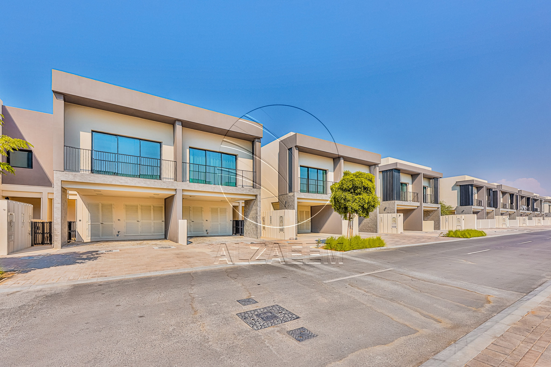 HOT! Single Row – Mid Unit | VACANT