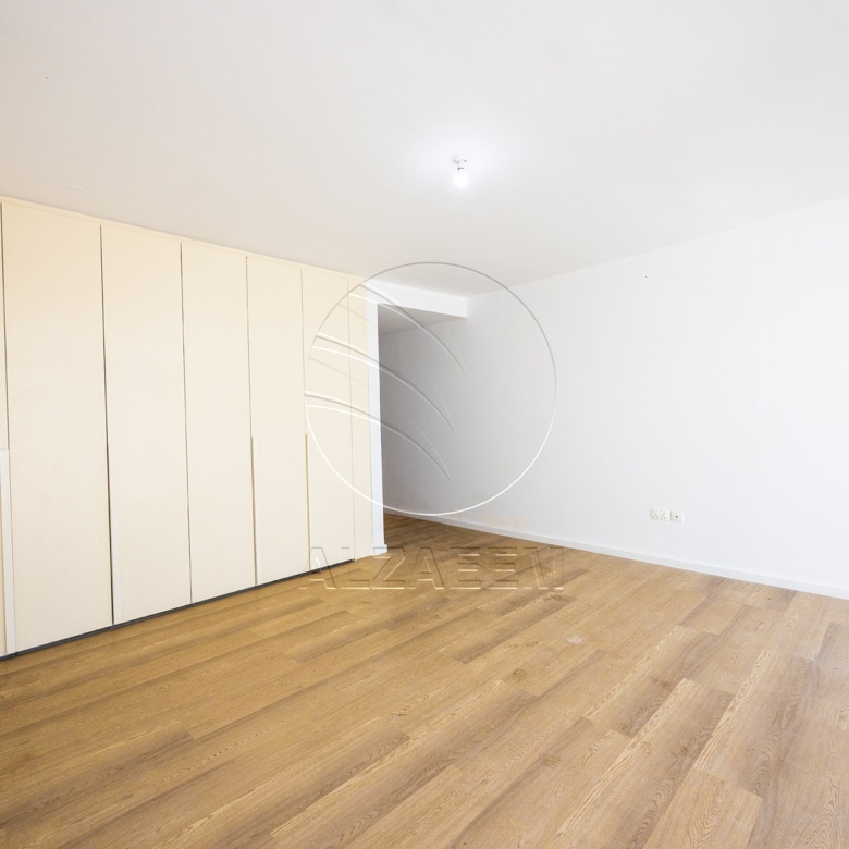 Kitchen Appliances | With Elevator and Gym + Pool
