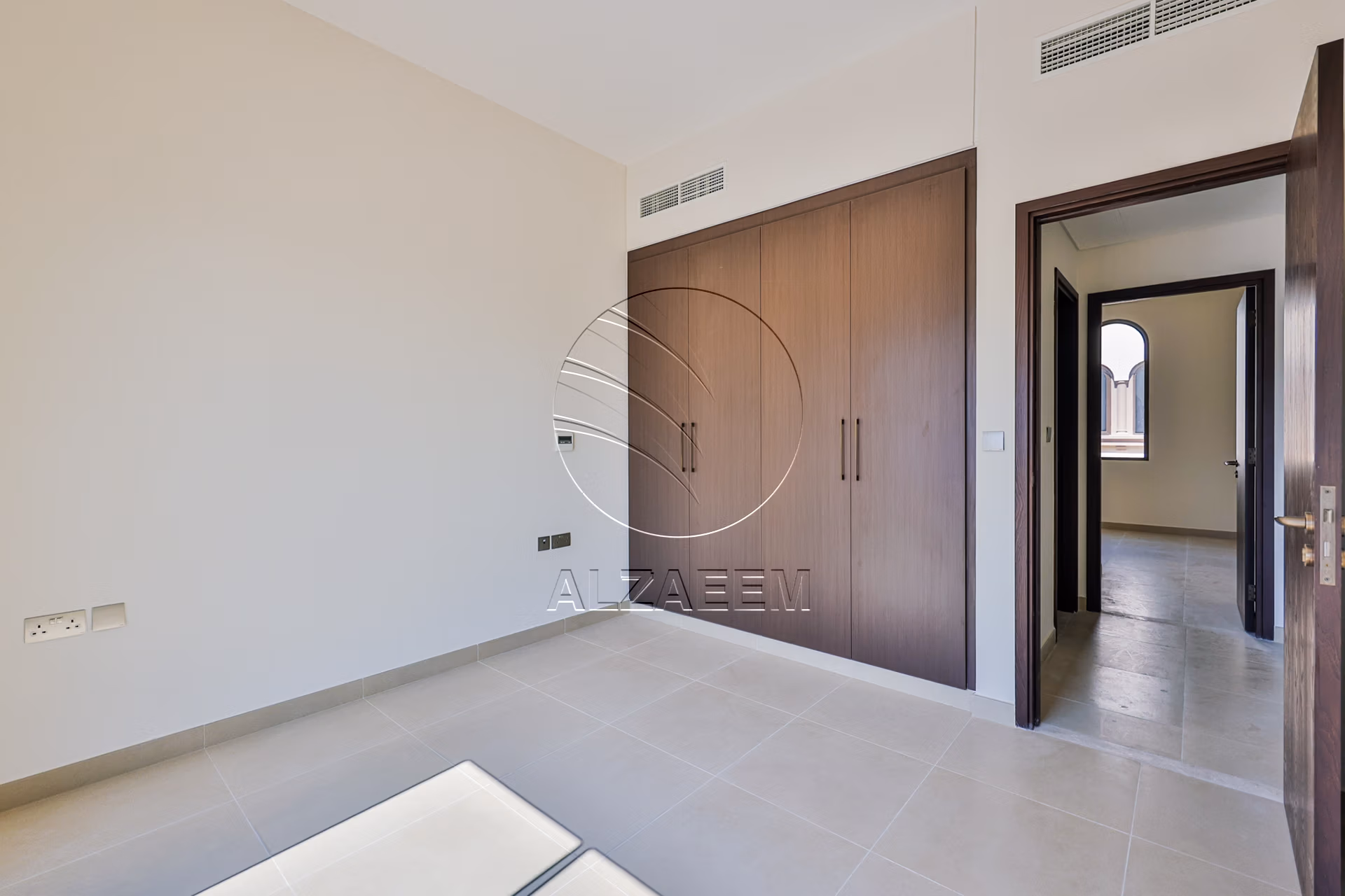 √ CASARES | Single Row Mid | Near the Garden √