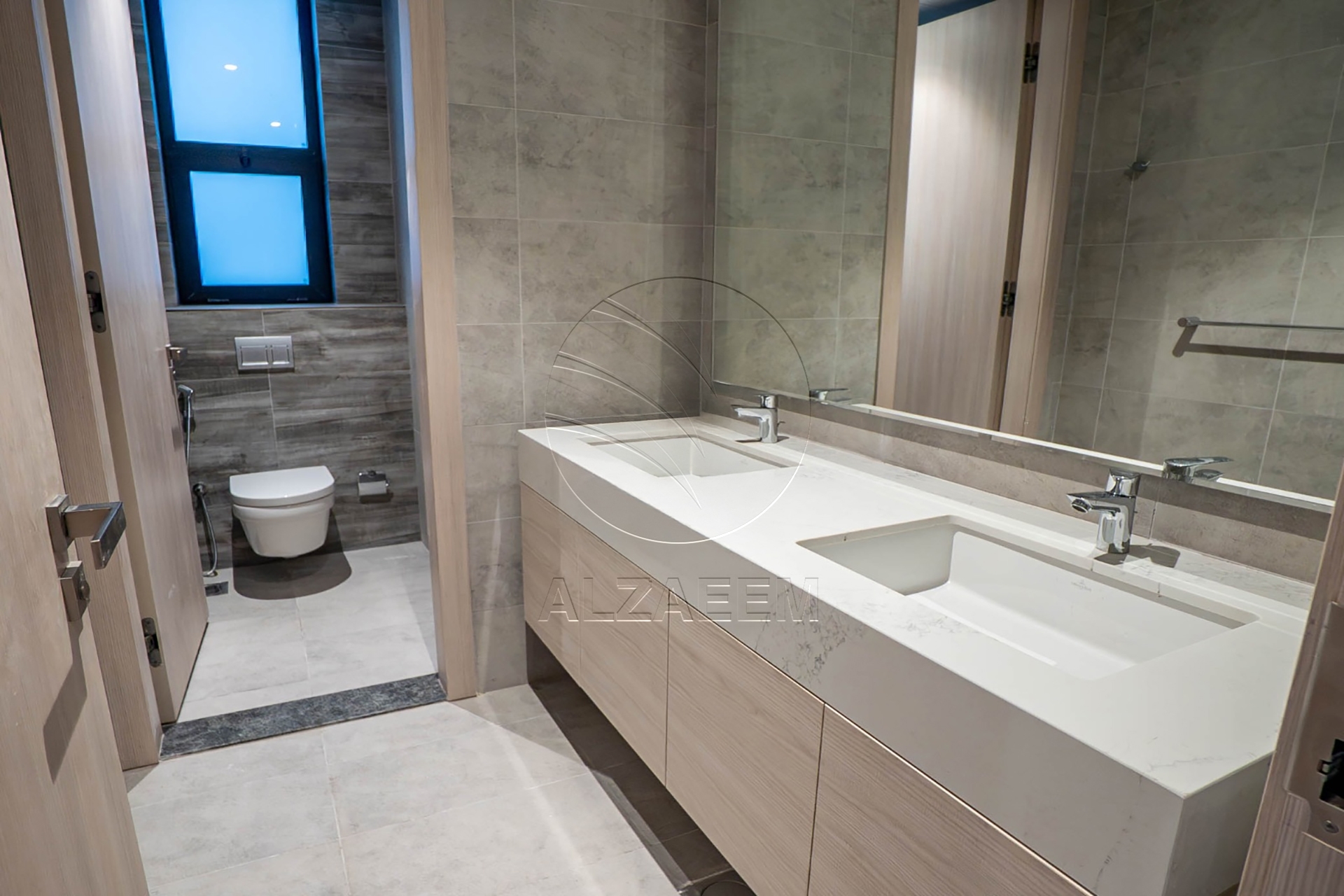 High Quality Upgraded Villa | Single Row | VACANT