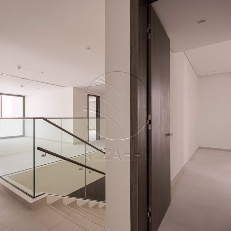 HOT! Corner Villa | Prestigious Gated Community