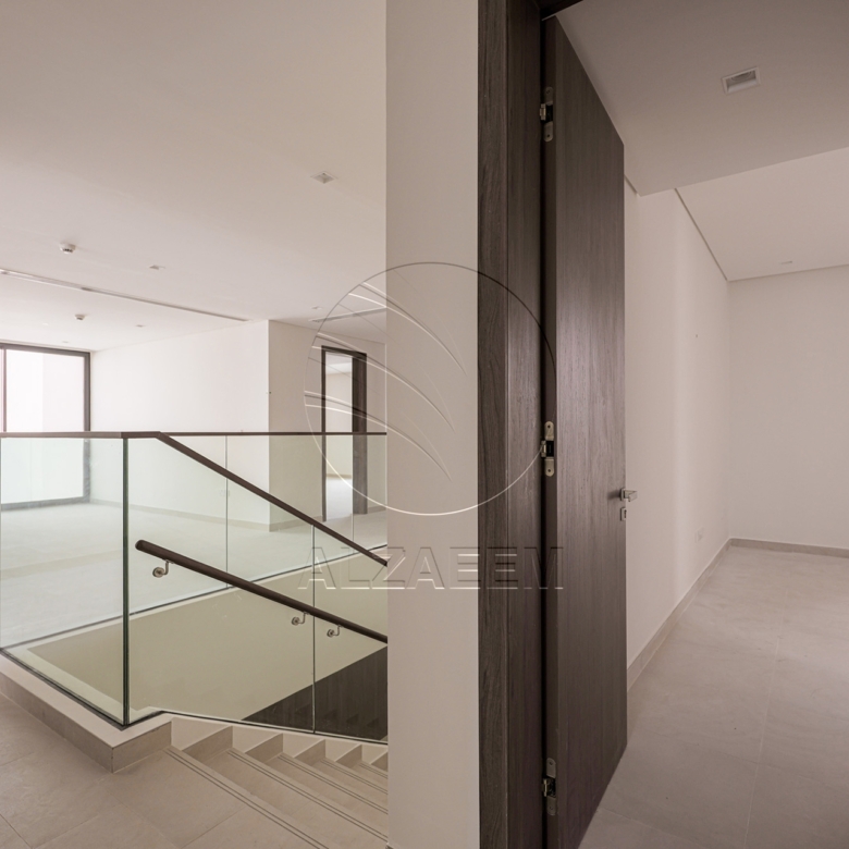 HOT! Corner Villa | Prestigious Gated Community