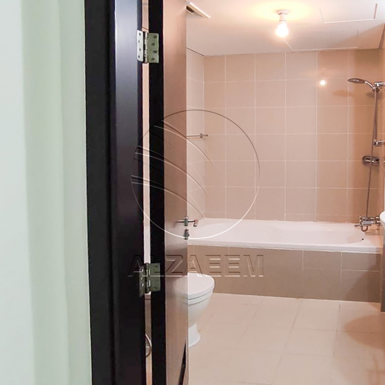 √VACANT! Sea View | On High Floor√