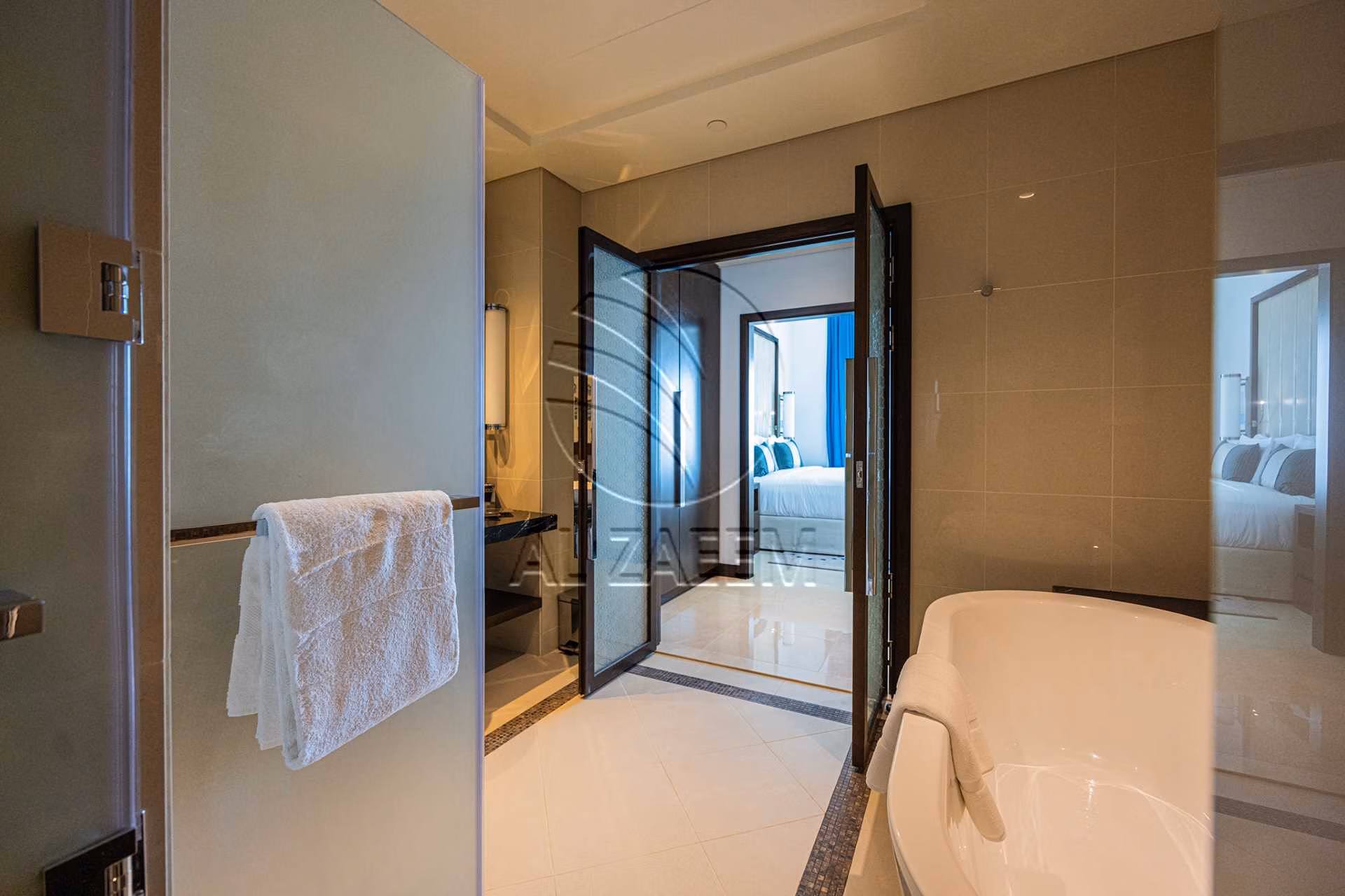 √Furnished Unit | Luxury Living | Lovely View√