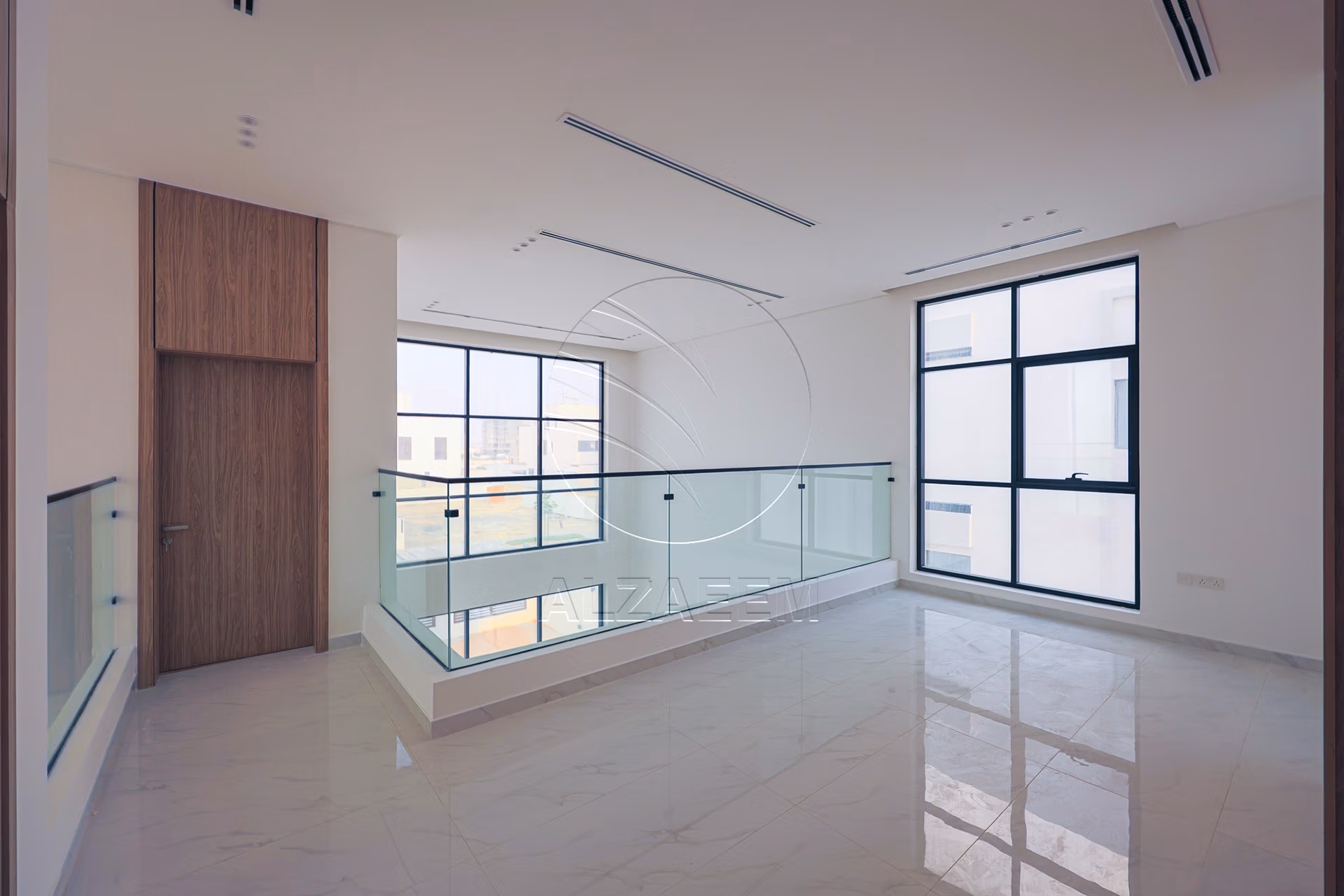 Corner | High Quality Finishing| High Ceiling