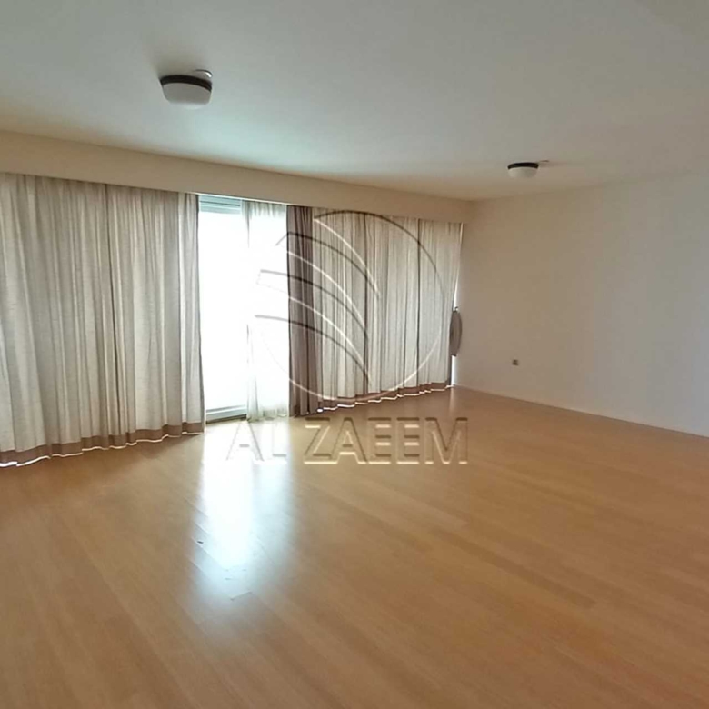 High Level Unit | Tenanted | Urban View