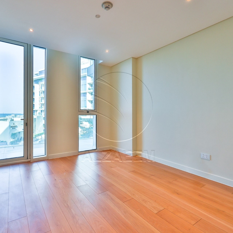 Sea View 2BR+M | VACANT | Luxury Living