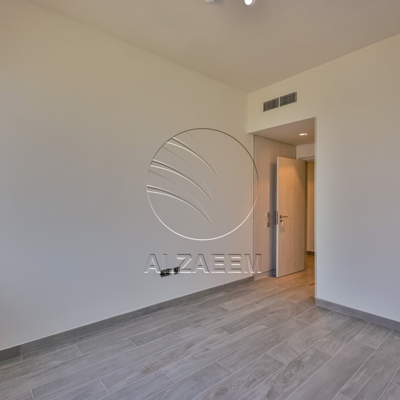 HOT! Single Row | Rented with Refund | High ROI