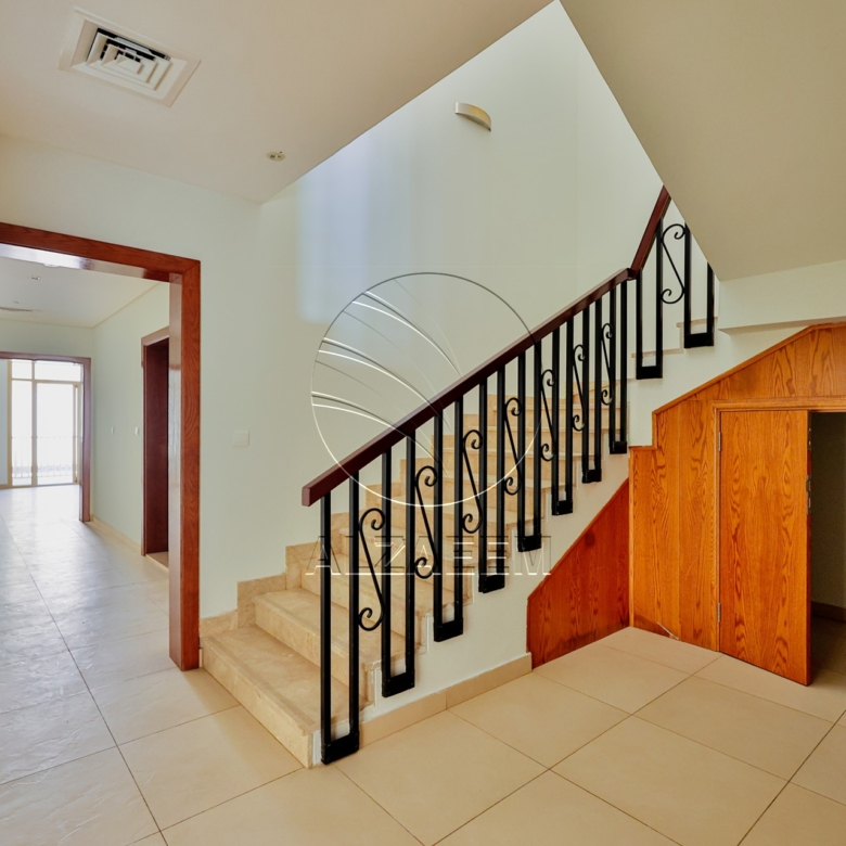 Spacious Villa | Double row middle | Upcoming!