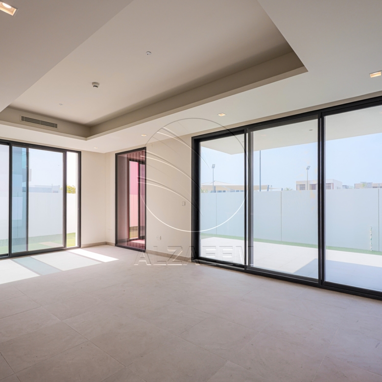 HOT! Corner Villa | Prestigious Gated Community