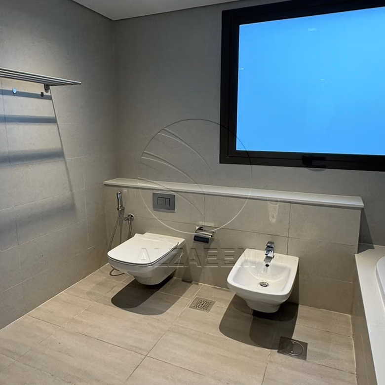 √HOT DEAL | Move-in Ready | Single Row – Mid Unit√
