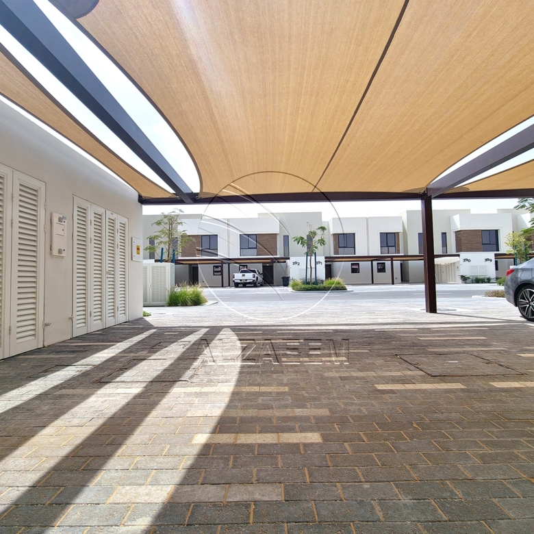 √ VACANT! Corner | Big Plot | Double Row √