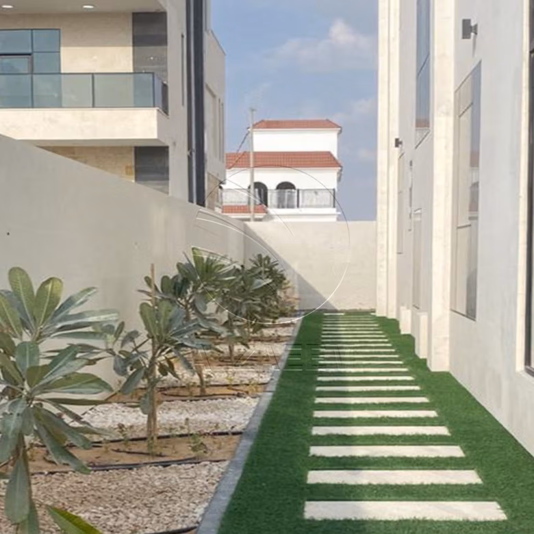 √ Landscaped Area | 6 Masters | Modern Finishing √