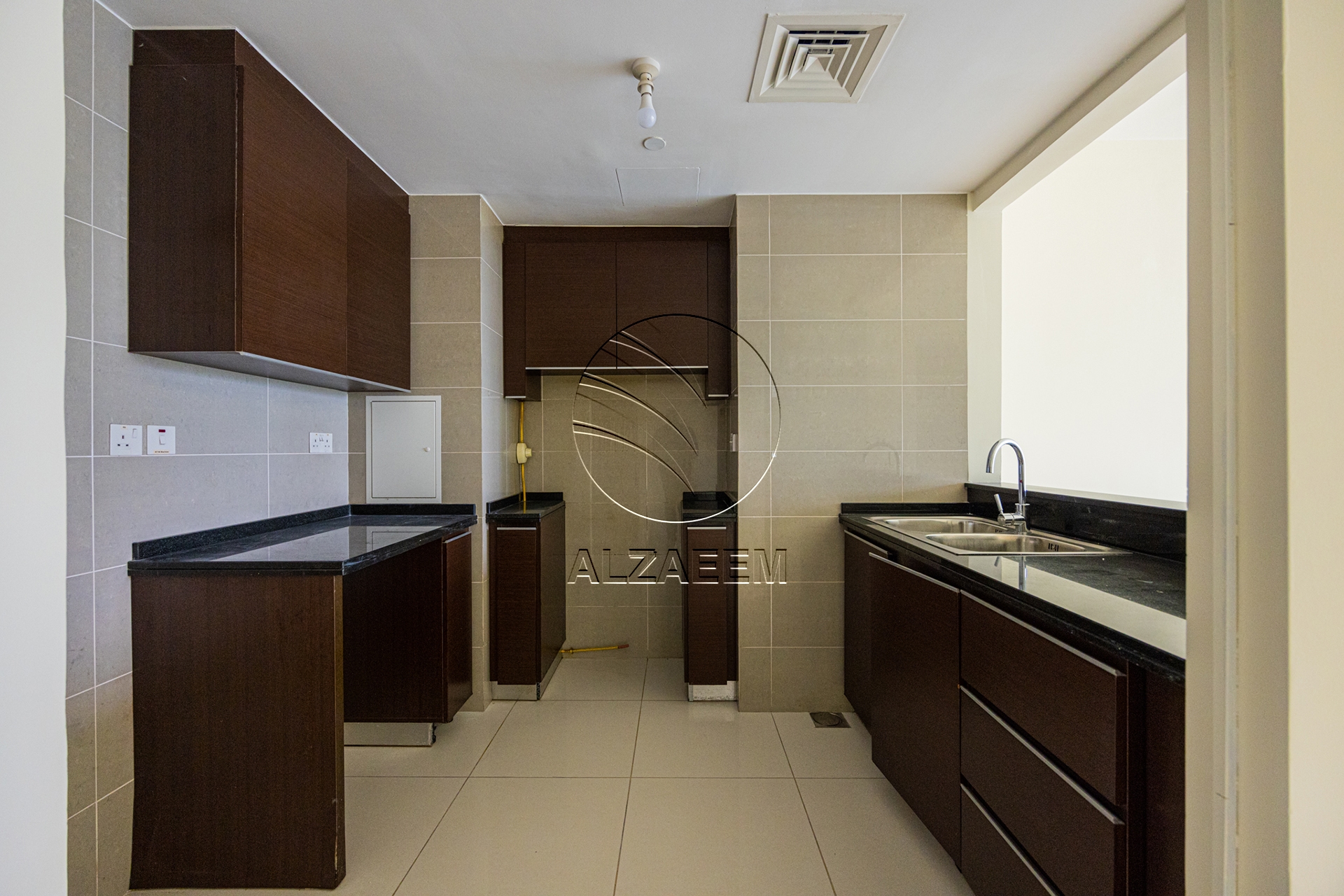 Perfect for End Use | High Level | City Views