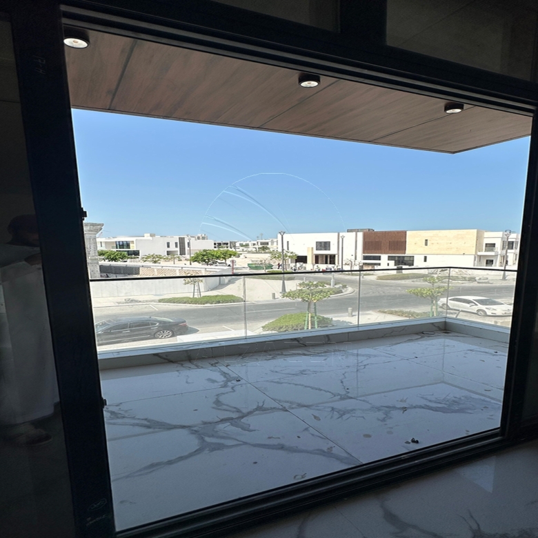 √ Single Row | Biggest Plot | 5BR+Lift+Pool √
