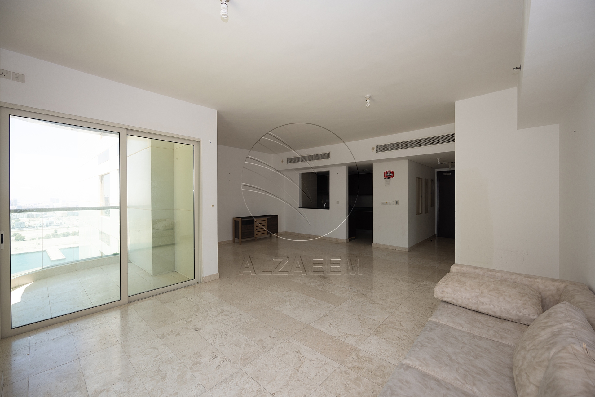 Vacant | High Level ! 3BR + Maid | Sea View
