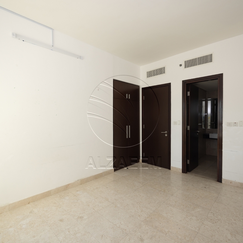 Vacant | High Level ! 3BR + Maid | Sea View