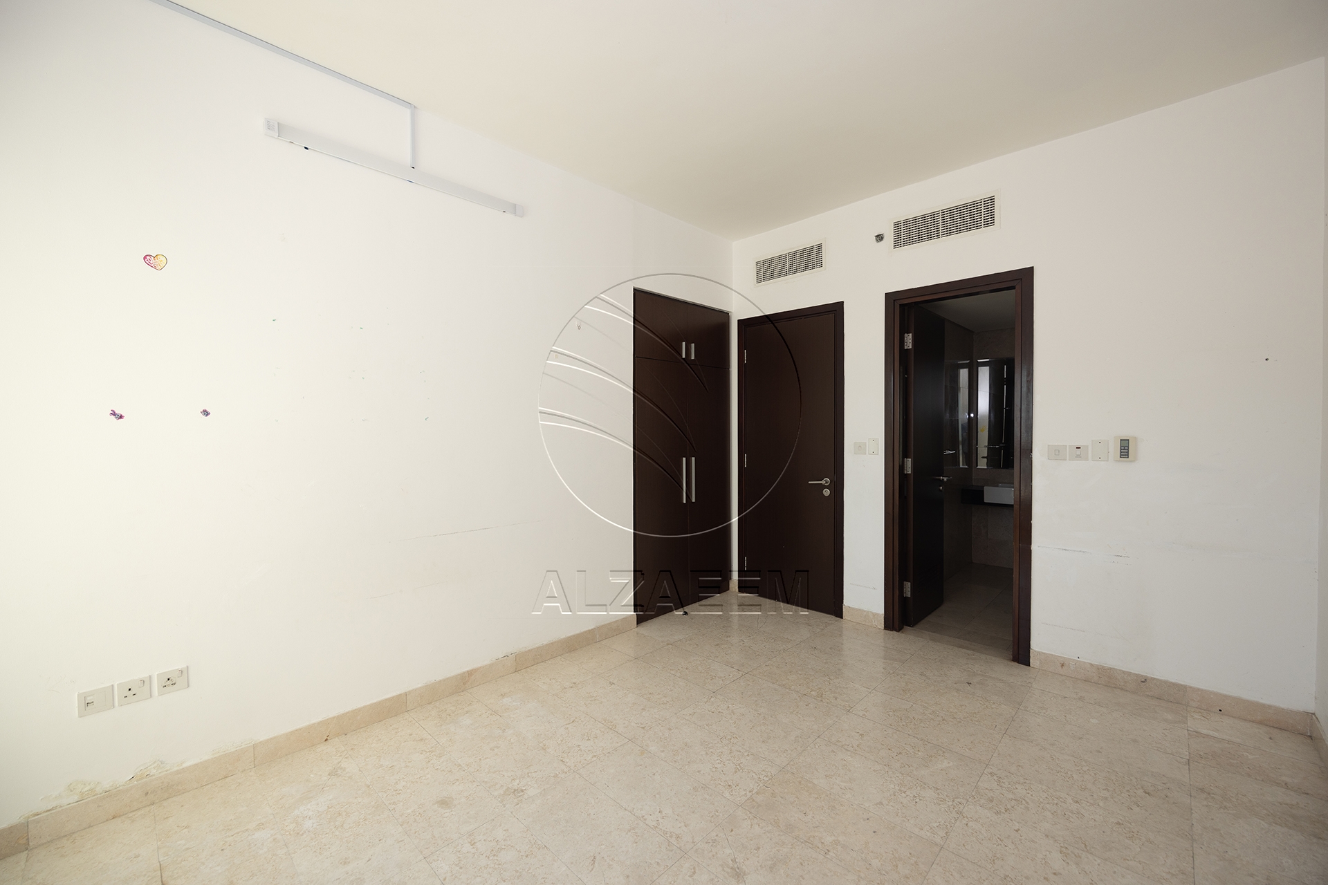 Vacant | High Level ! 3BR + Maid | Sea View