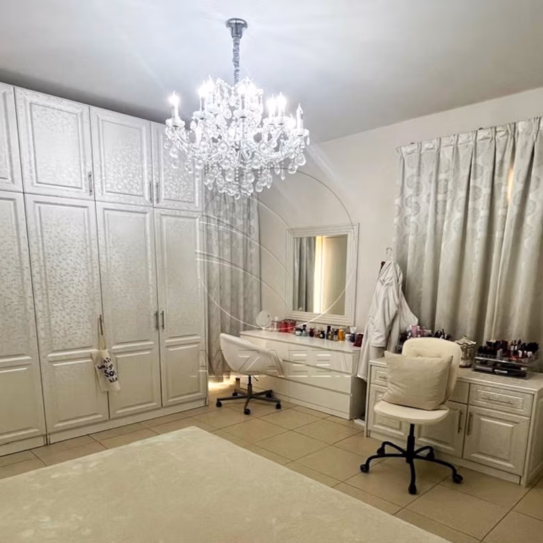 Single Row Corner | Modified Villa | Furnished