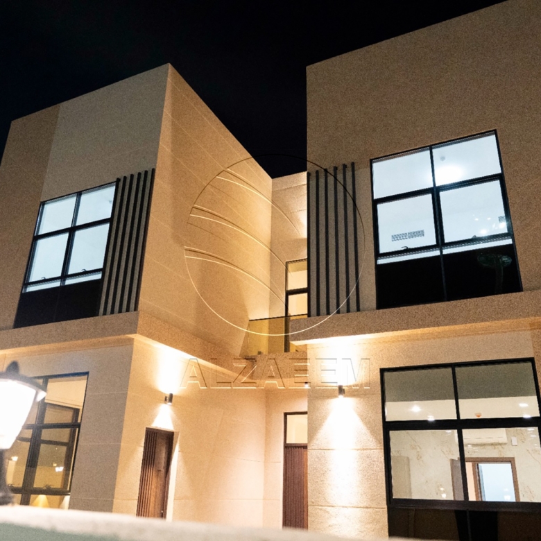 √Brand New Single Row Modern Villa! Spacious Plot√