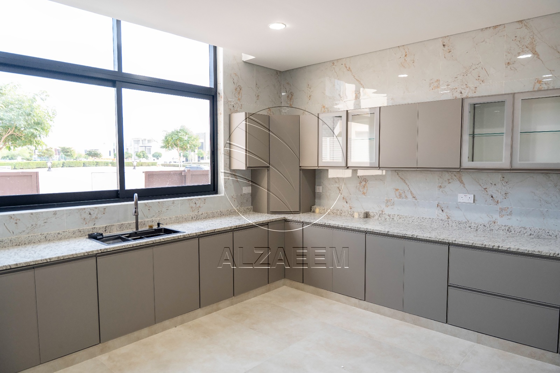 √Brand New Single Row Modern Villa! Spacious Plot√