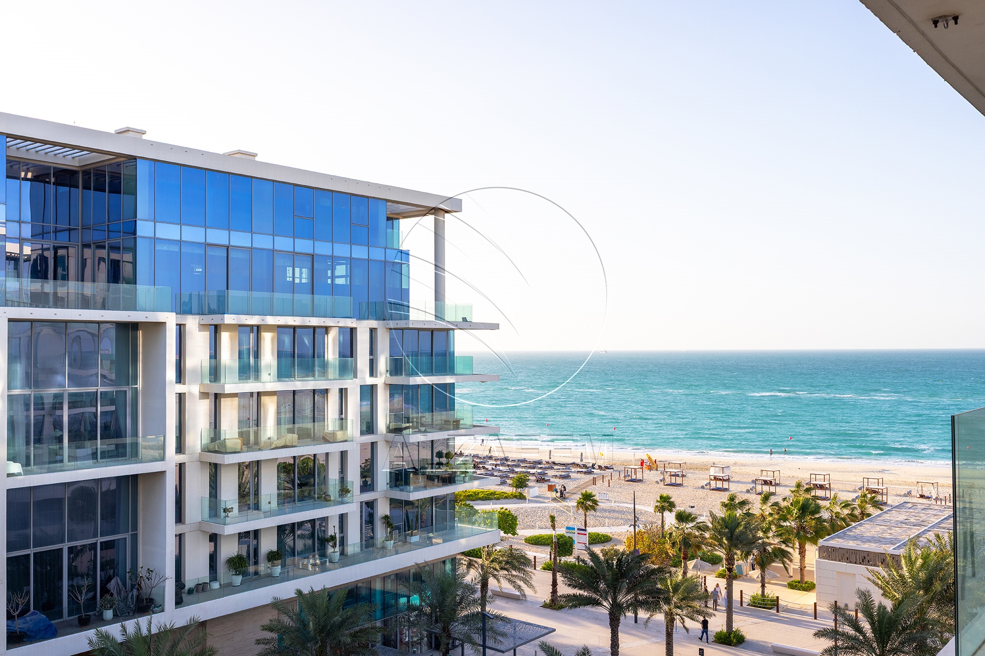 Fully Furnished | Stunning Sea View |2BR+M+Storage