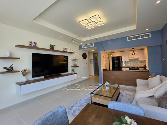 Vacant | Furnished | 4 Payments | Lower Floor