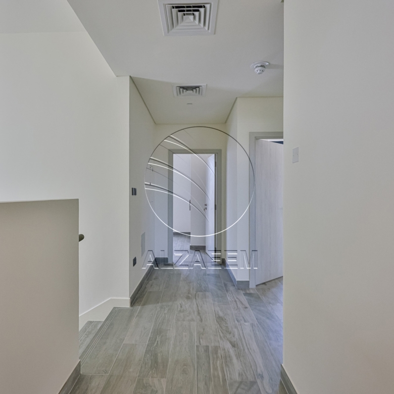 Single Row CORNER | Premium and High End Location