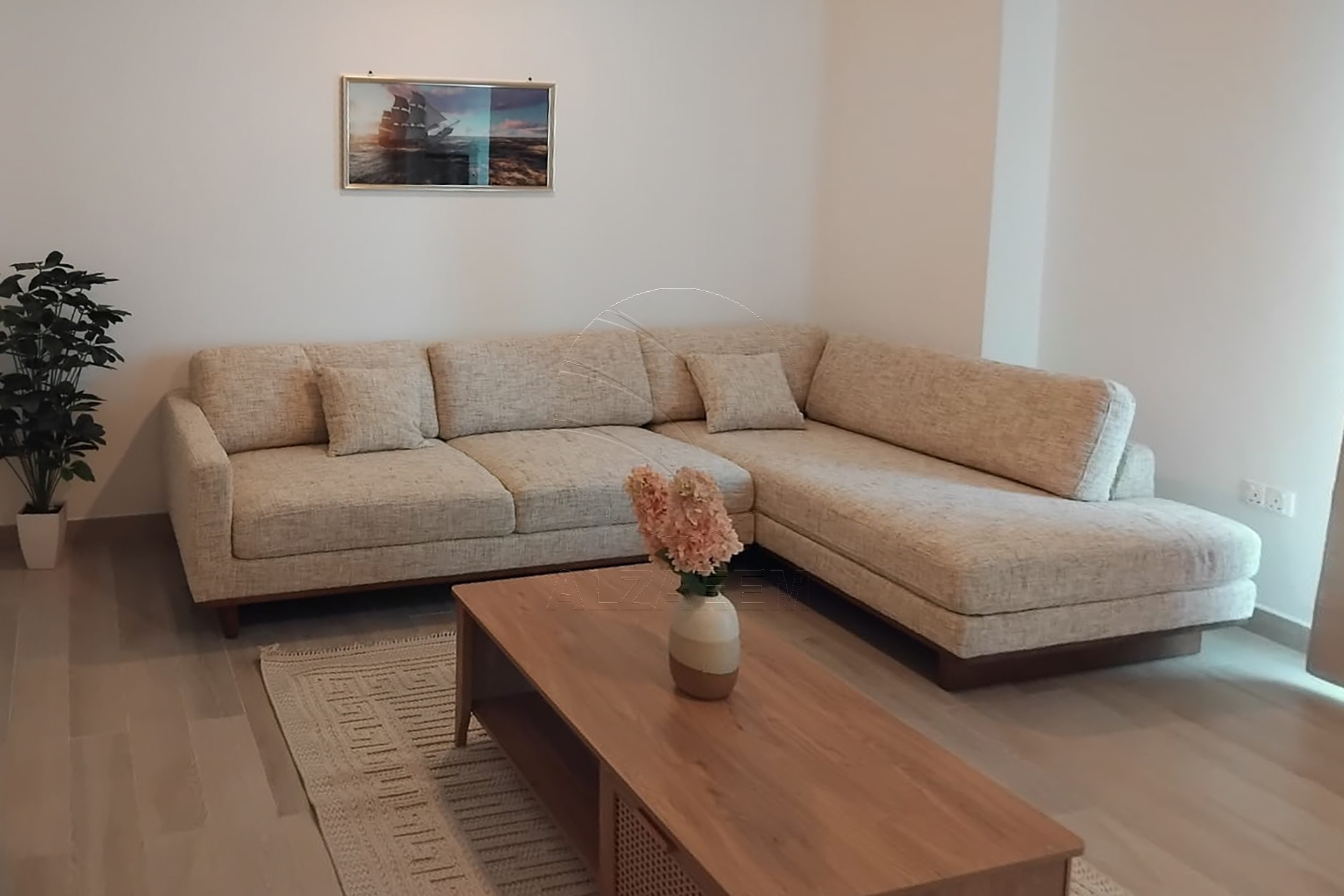 VACANT | Fully Furnished | SeaWorld View