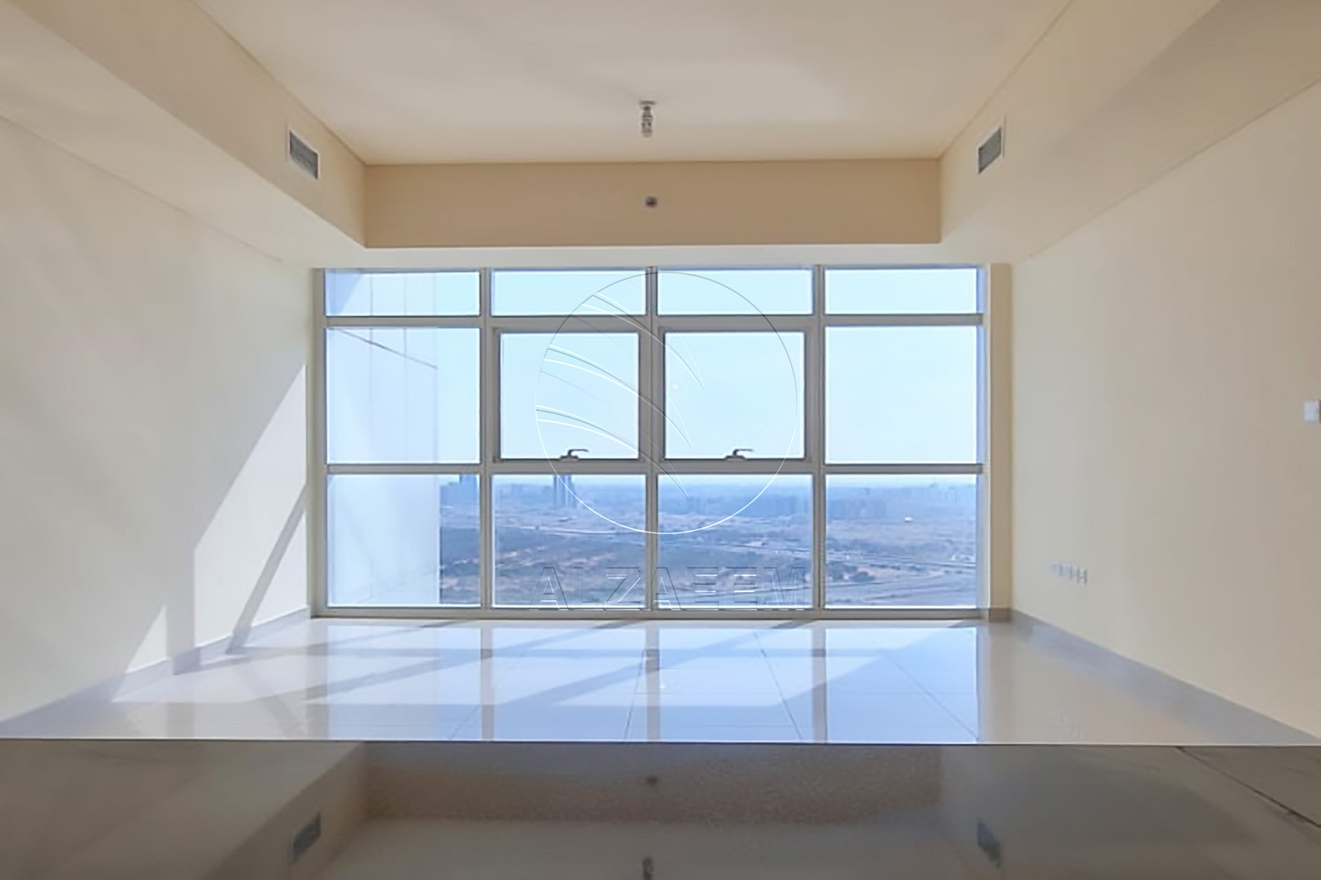 √ Sea View | High Floor | Rented with Refund √