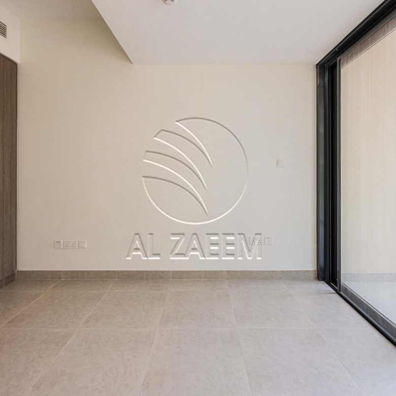 Vacant | DUPLEX | Facing The Pool | 4 payments
