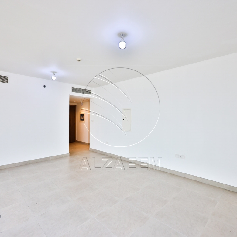 HOT DEAL! Corner Unit – Partial Sea View | Parking