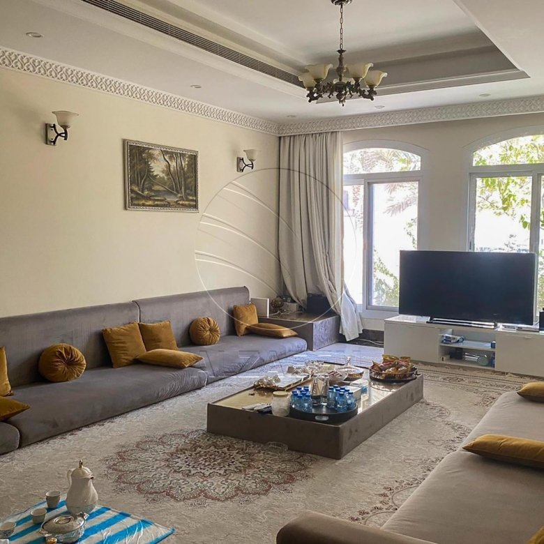 √ Tenanted Villa Opposite the Community Center √