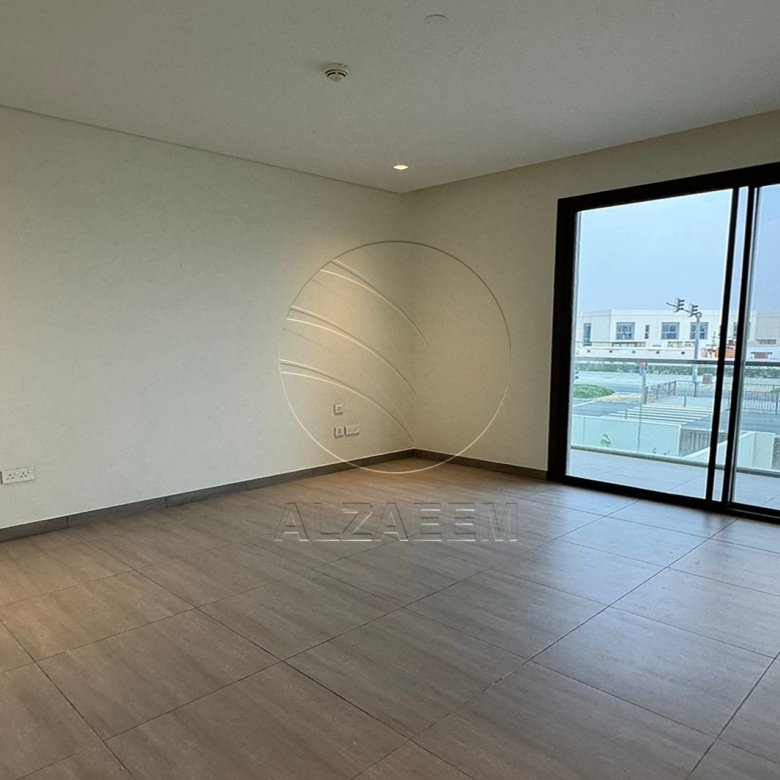 √HOT DEAL | Move-in Ready | Single Row – Mid Unit√