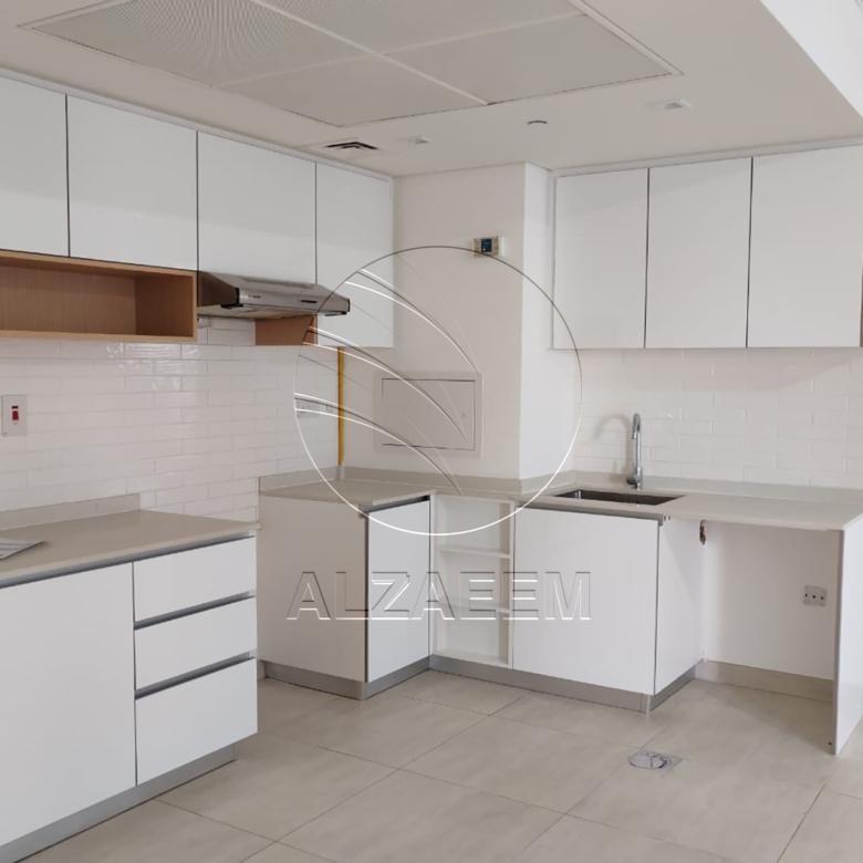 High Floor | Up to 4 Payments | Prime Location