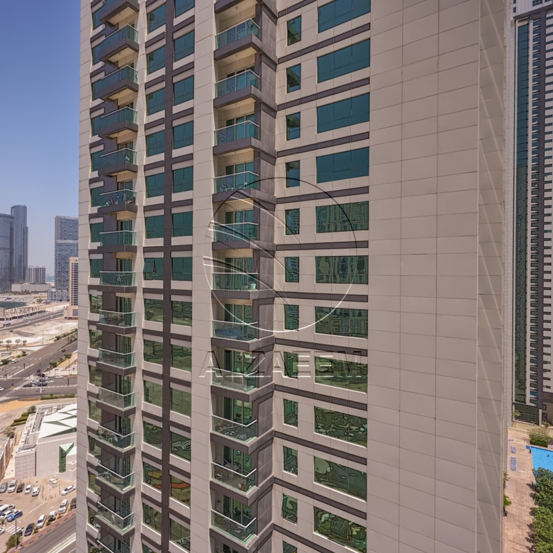 HIGH Level | BIG LAYOUT | Balcony | Open Kitchen